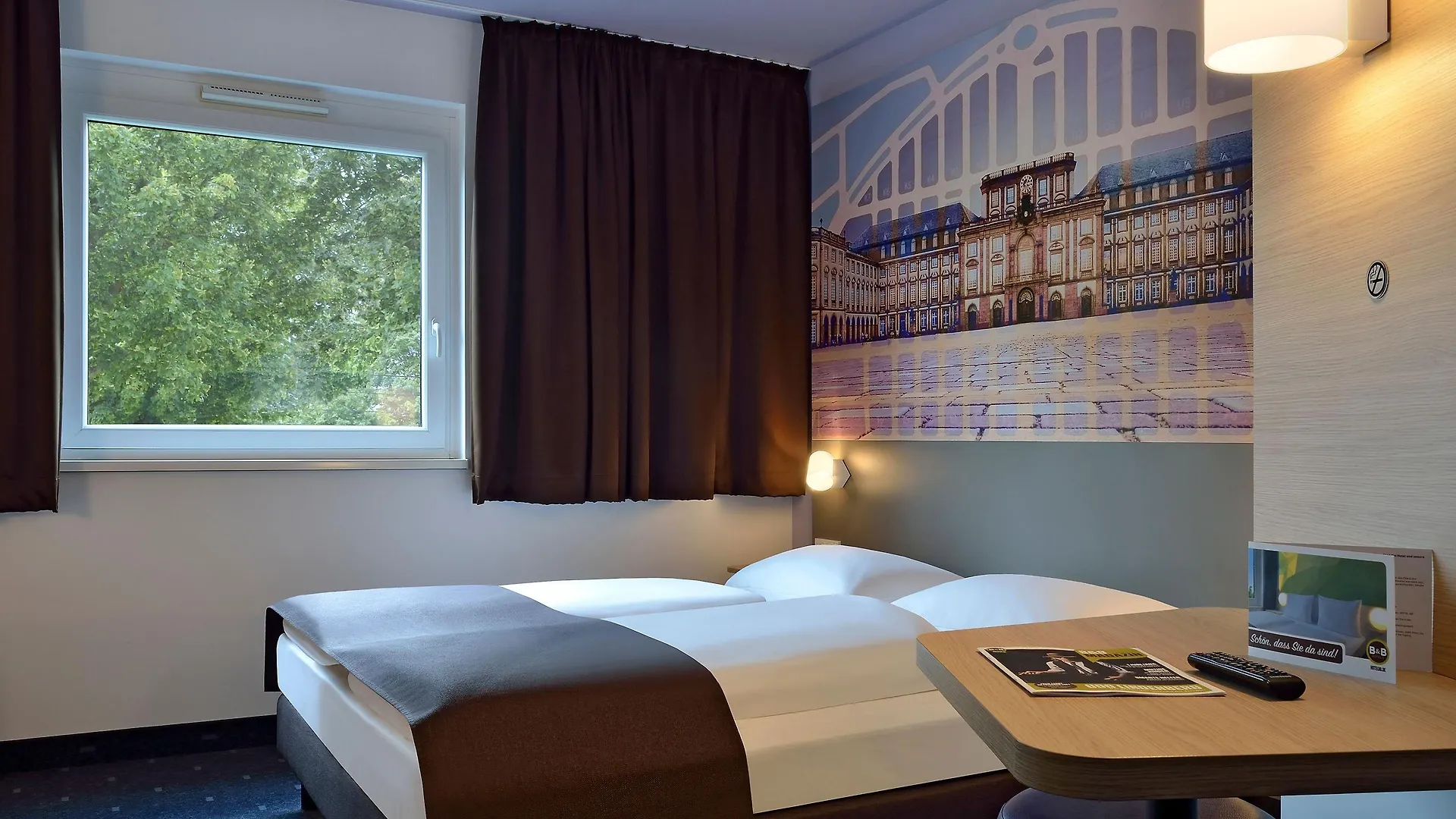 B&B Hotel Mannheim-Neuostheim  Mannheim